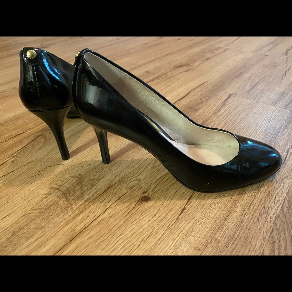 Michael Kors black patent leather heels